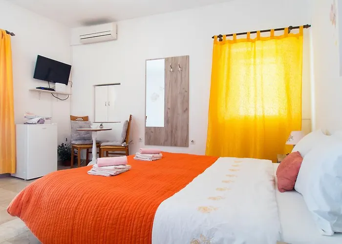 어커머데이션 3* 스플리트