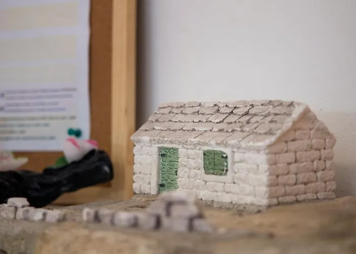 어커머데이션 3*