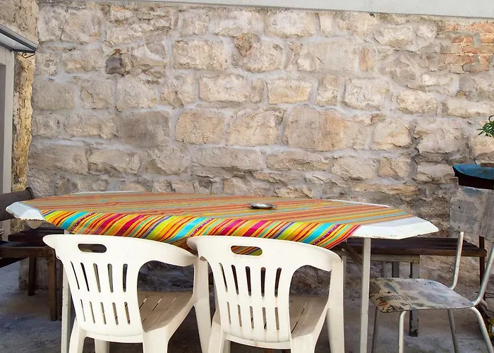 Guest house Split Accommodation 3*