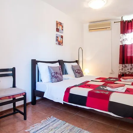 Split Accommodation Guest house